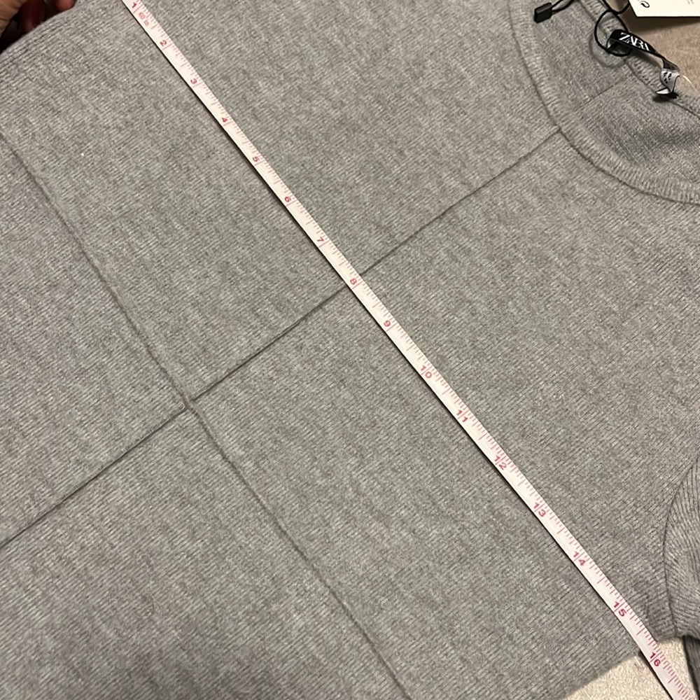 Zara gray short sleeve tight weave dress, new, small - Picture 9 of 11